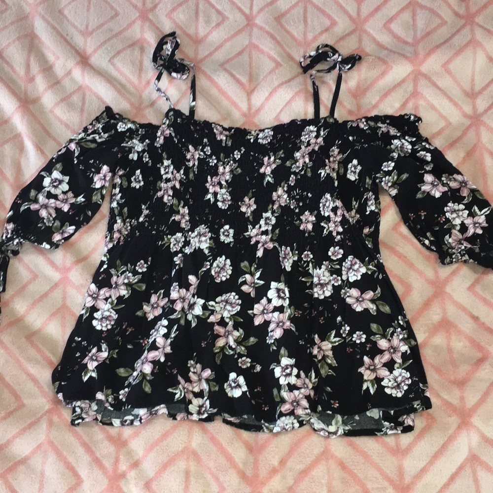 Girls Flowered off the shoulders blouse